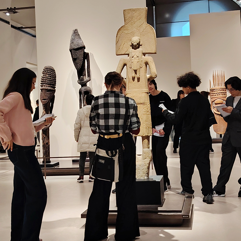 Première escale du CREAC au Louvre